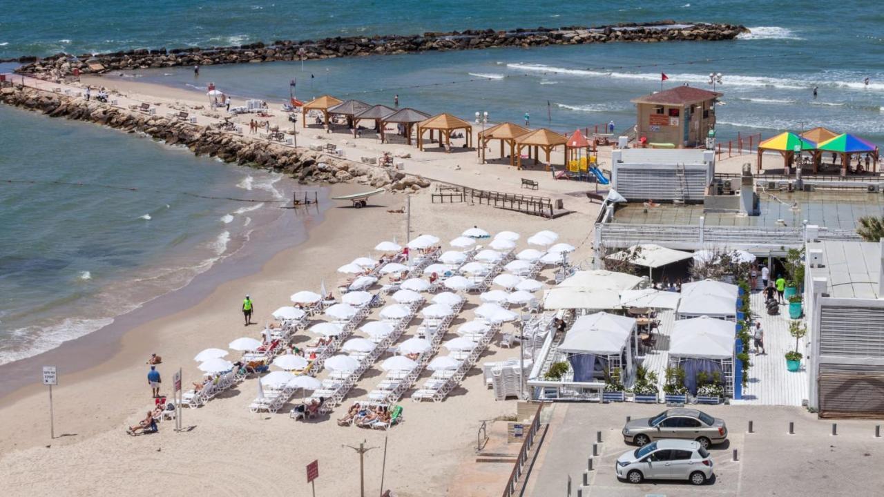 Studio & Apartments On The Beach By Aspentlv Tel Aviv Exterior photo