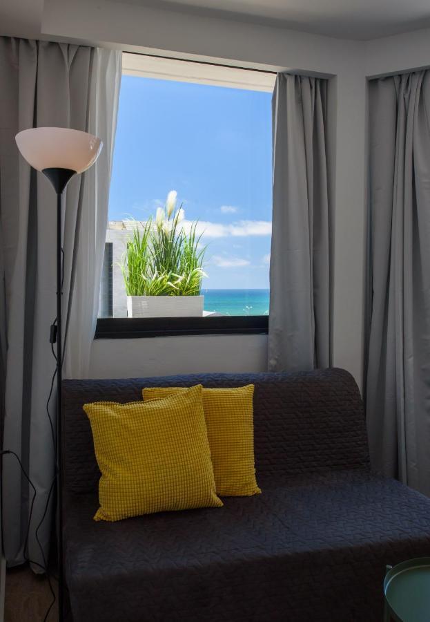 Studio & Apartments On The Beach By Aspentlv Tel Aviv Exterior photo